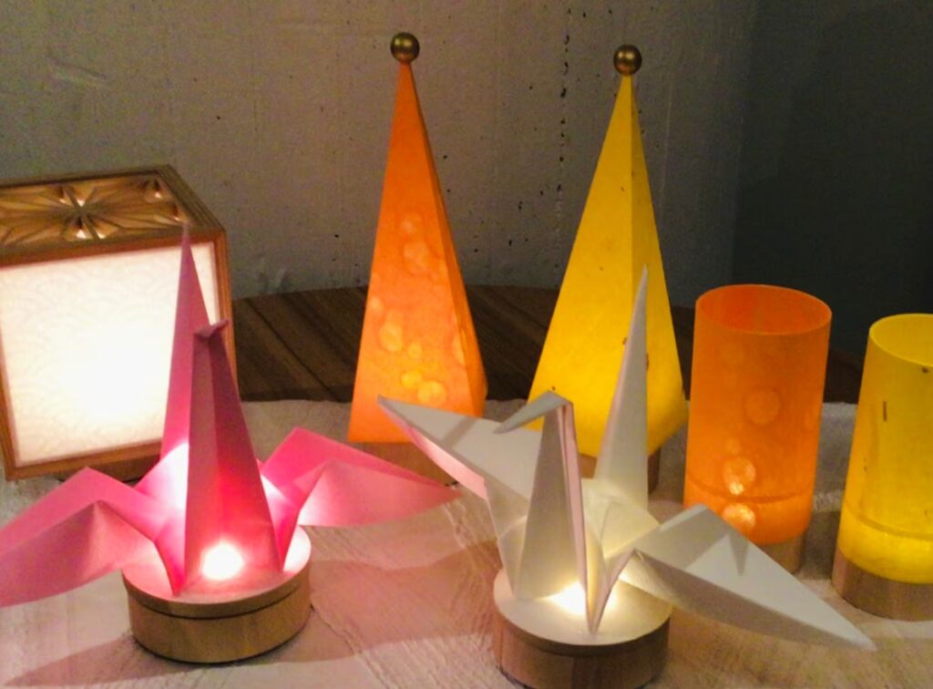 スクリーンショット_24-8-2025_638_kaminoha.base.shop - 越前和紙のお店「紙の葉」 Washi Lighting002